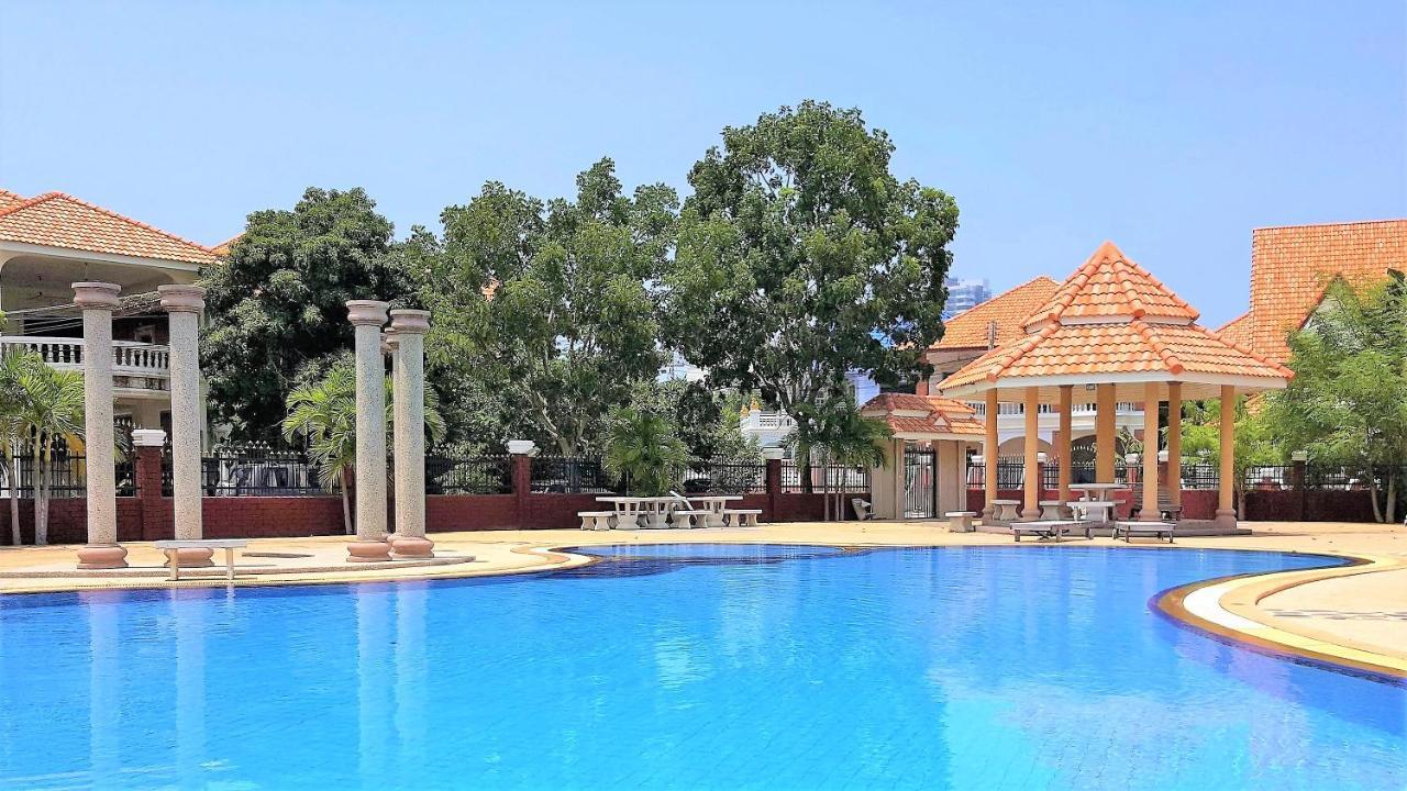 Potterland Luxury Pool Villa Pattaya Walking Street 6 Bedrooms Eksteriør billede